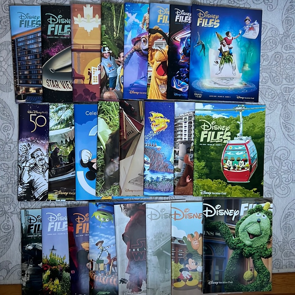 24 DVC DISNEY FILES MAGAZINES
